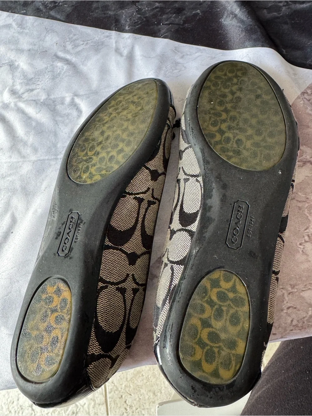 Coach ballet flats